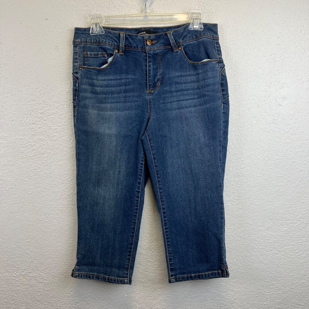 Miss Poured In Blue Women's Capri Jeans - Size 8